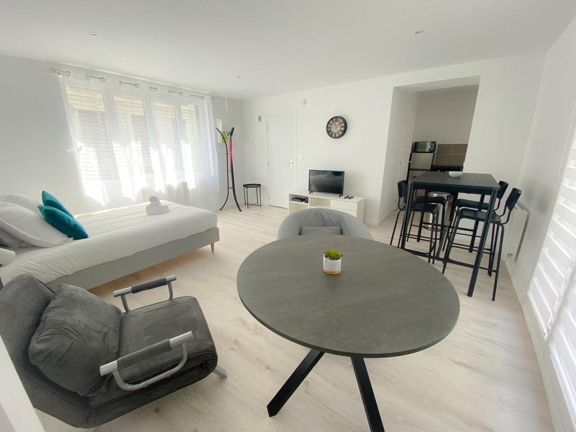 Le Vendee Apartment กาเลส์ ภายนอก รูปภาพ