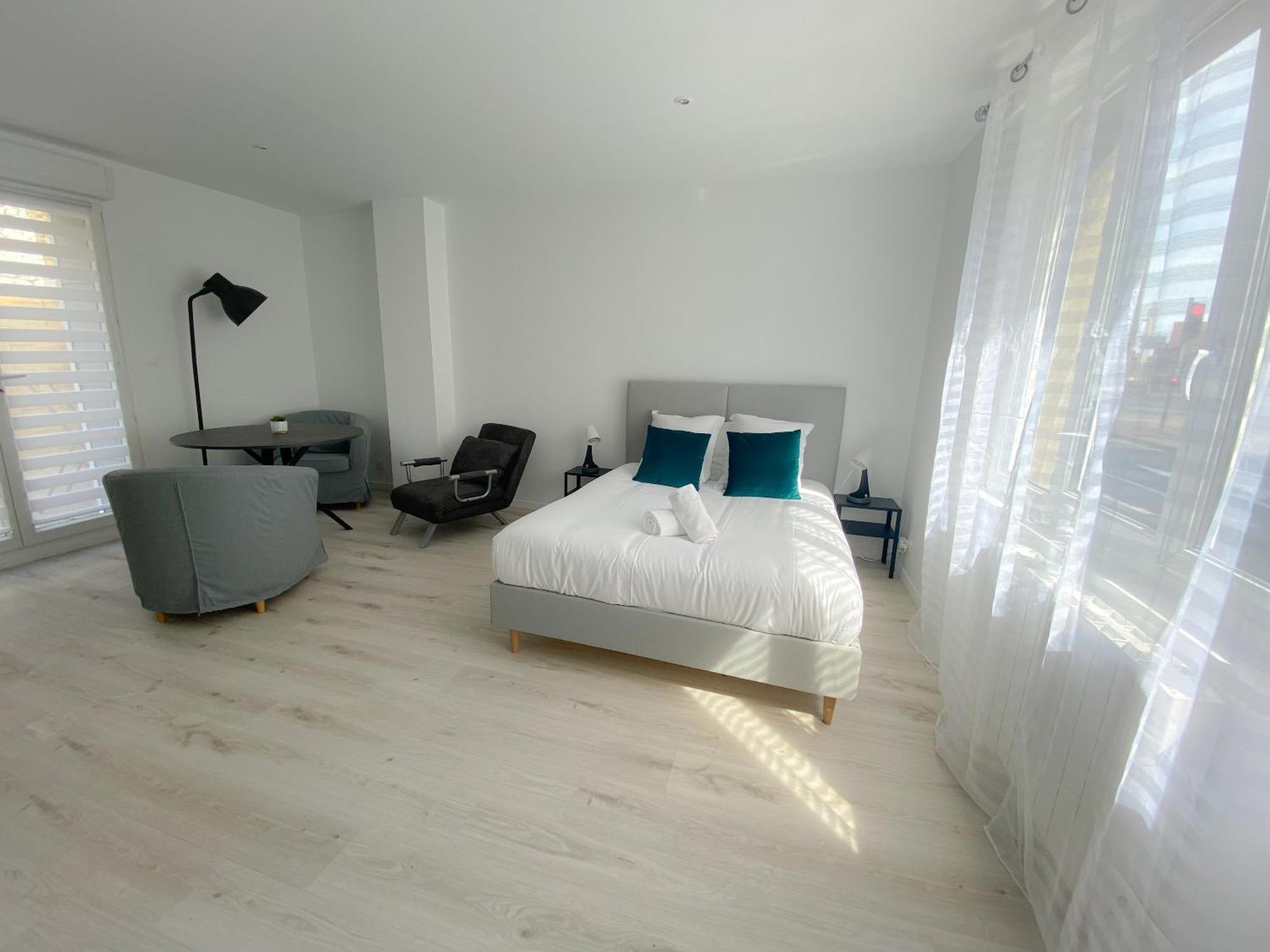 Le Vendee Apartment กาเลส์ ภายนอก รูปภาพ