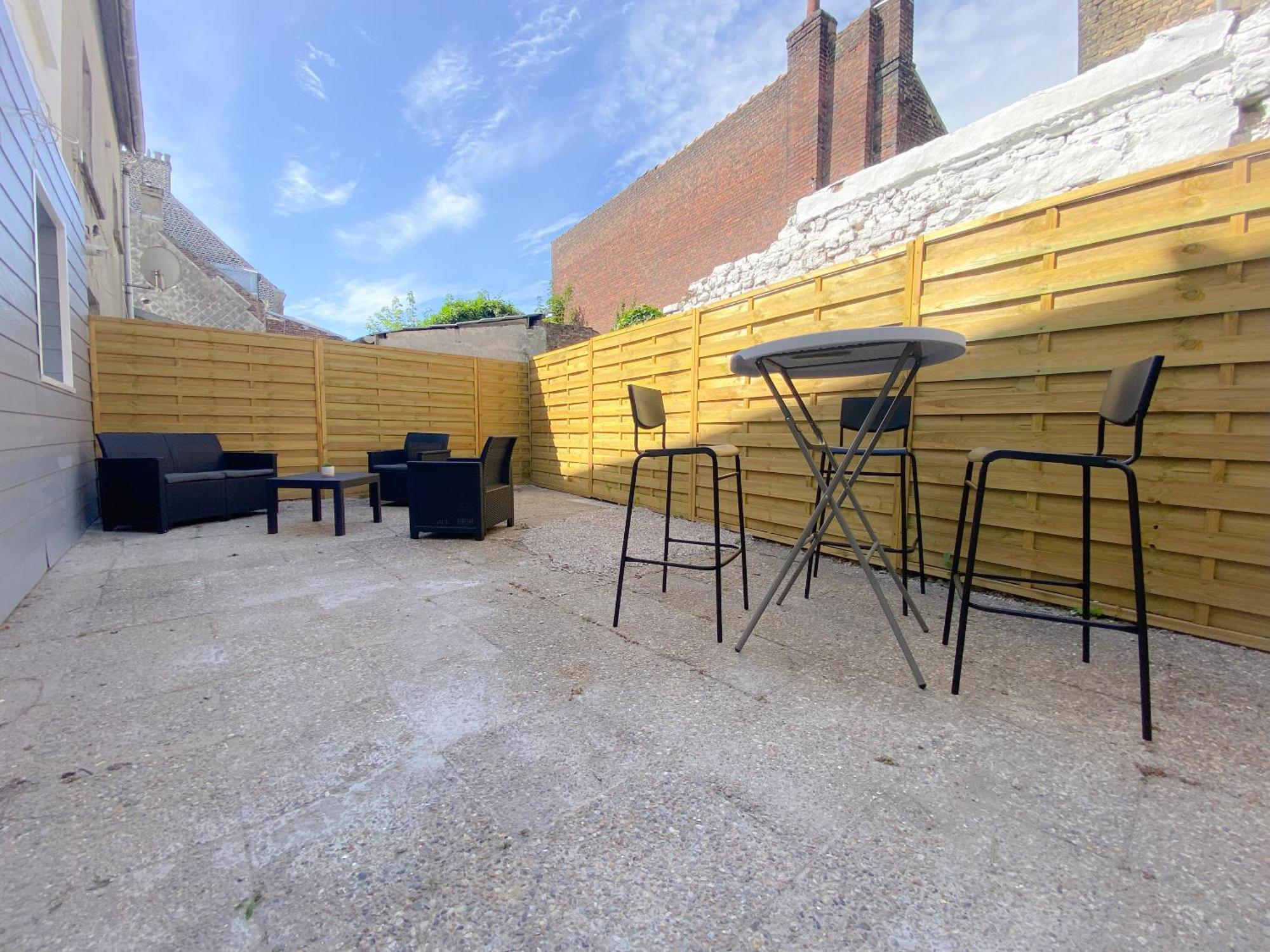 Le Vendee Apartment กาเลส์ ภายนอก รูปภาพ